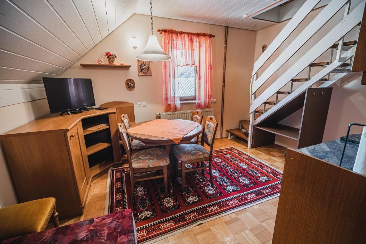 Homestay Kocka Zgornje Jezersko Exterior foto