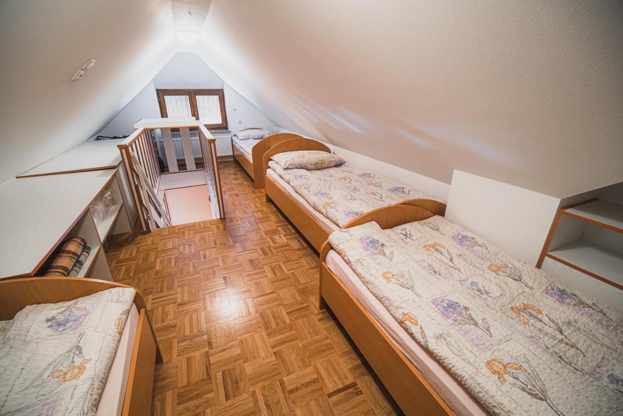 Homestay Kocka Zgornje Jezersko Exterior foto